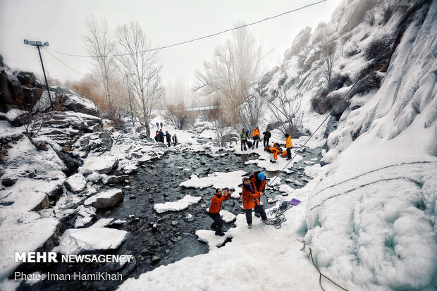 Frozen waterfall climbing in Hamedan