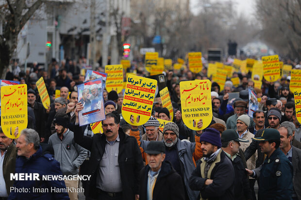 راهپیمایی مردم همدان در حمایت از سپاه پاسداران انقلاب اسلامی