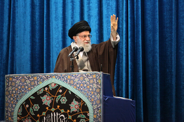 Leader of the Islamic Revolution leads Friday prayers