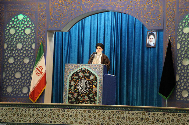 Leader of the Islamic Revolution leads Friday prayers