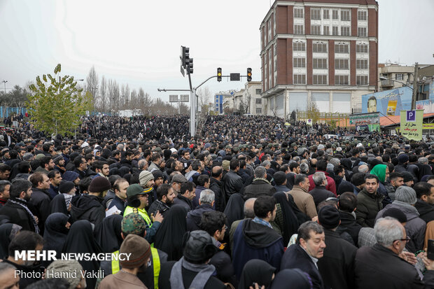 حاشیه هایی از نمازجمعه تهران