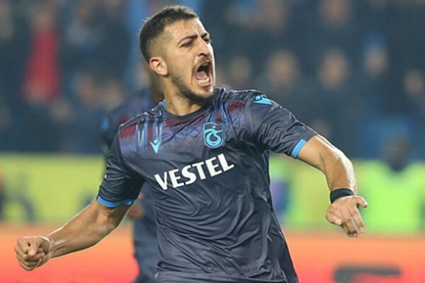 Trabzonspor'da İranlı futbolcu Hosseini kararı 