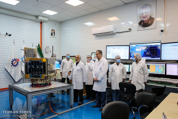 Iran to launch new satellites into space