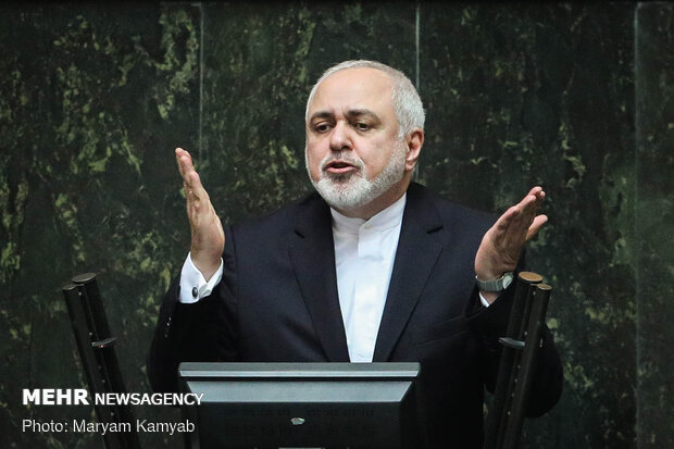 الجلسة العلنية لبرلمان الايراني 