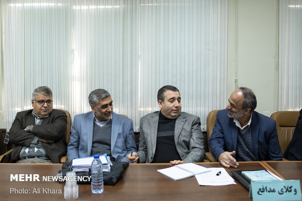 وکلای مدافع در دادگاه رسیدگی به اتهامات علی دیواندری