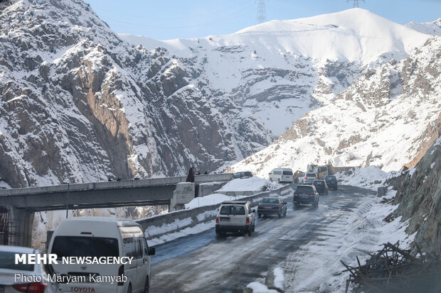 اعمال محدودیت‌های ساعتی ترافیک در قطعه یک آزادراه تهران – شمال