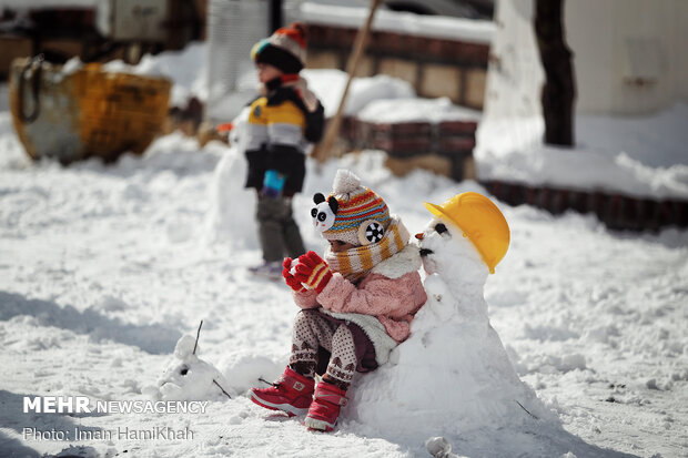 Snowman building contest in Hamedan