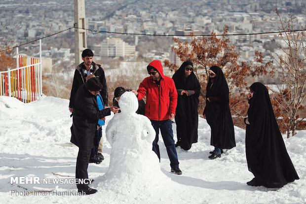 Snowman building contest in Hamedan