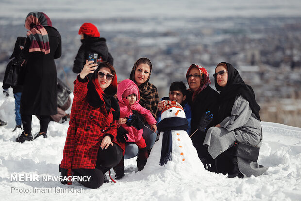 Snowman building contest in Hamedan