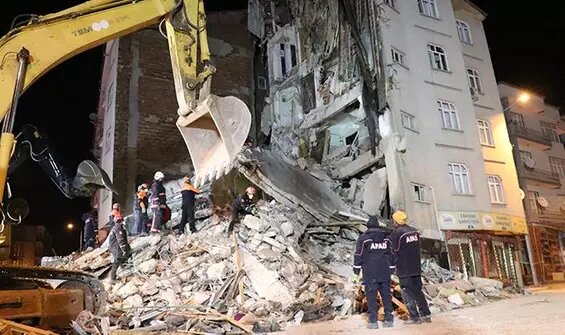 ترکی کے مختلف علاقوں میں 6.9 شدت کا زلزلہ/ 19 افراد ہلاک