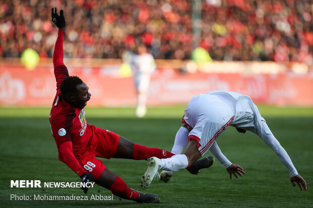 Persepolis 2-0 Tractor: IPL