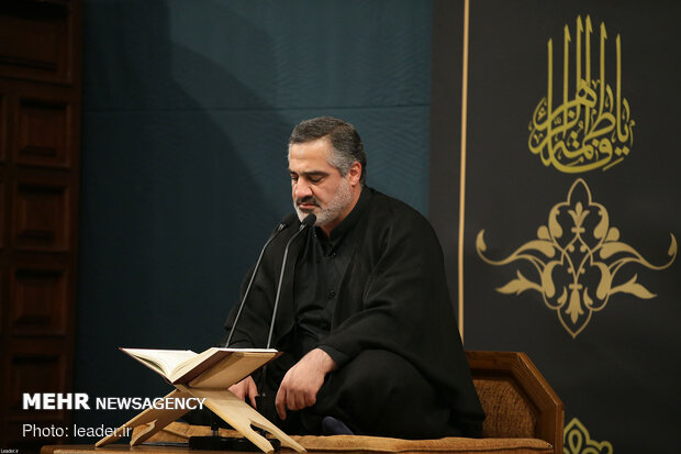 Leader hosts mourning ceremony for Hazrat Fatemeh 