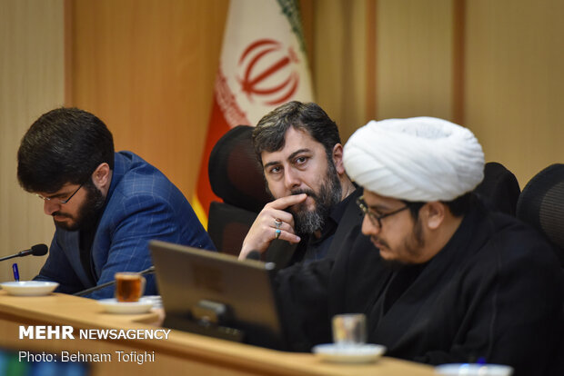 نشست تخصصی هیئت تراز انقلاب اسلامی