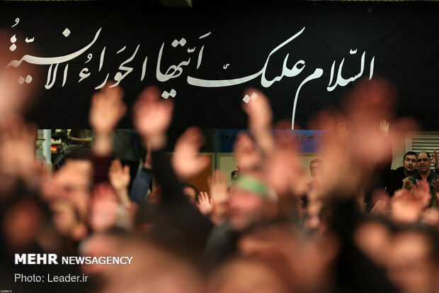 Leader attends martyrdom anniversary of Hazrat Fatemeh (PBUH)