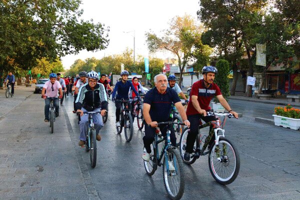 اجرای مسیرهای جدید دوچرخه سواری در تبریز به زودی عملیاتی می‌شود