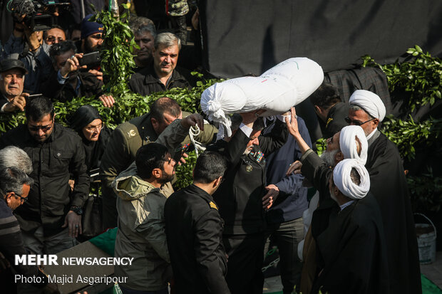 Funeral of an unknown martyr in Navy’s town