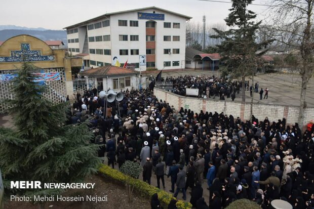 Funeral procession of an unknown martyr in Gilan prov. 