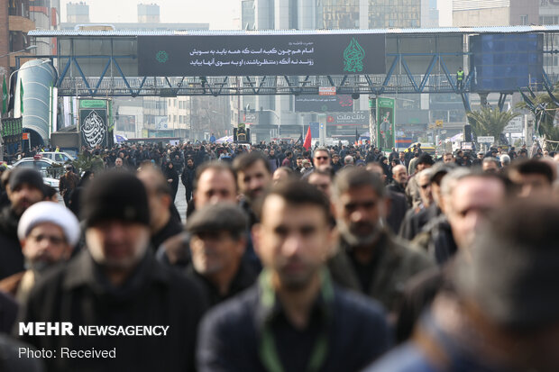 اجتماع فاطمیون در میدان هفت تیر تهران