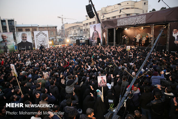 عزاداری شهادت حضرت زهرا(س) درمیدان امام خمینی(ره)