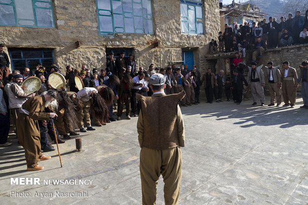 Traditional ‘Pir Shalyar’ rituals in Kordestan prov.