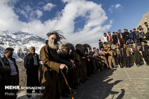 Traditional ‘Pir Shalyar’ rituals in Kordestan prov.