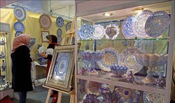 Tehran intl. exhibit seeks to boost synergy among tourism, handicrafts