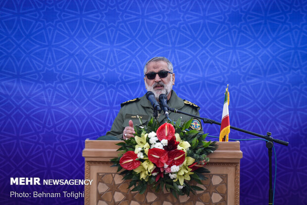 مراسم بزرگداشت سالروز ورود امام خمینی(ره) به کشور