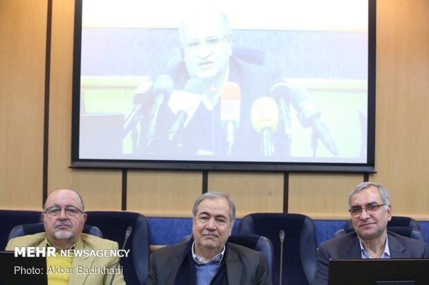 دستگاه شبیه ساز جراحی آب مروارید