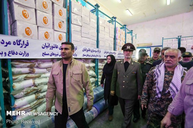 Defense min, visits flood-hit regions in Chabahar