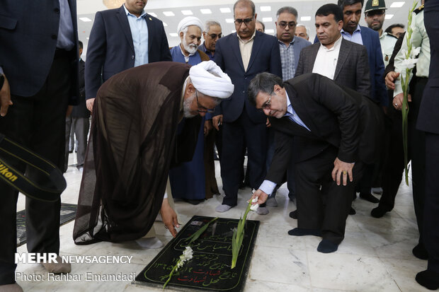 جشن آغاز دهه مبارک فجر در بندرعباس