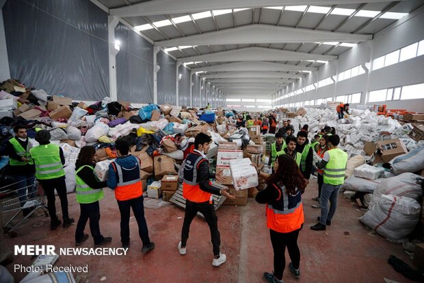 کمک های مردم ترکیه به زلزله زدگان