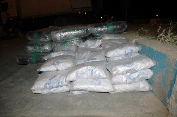 کشف ۶۴ کیلوگرم مواد مخدر در مهرشهر کرج