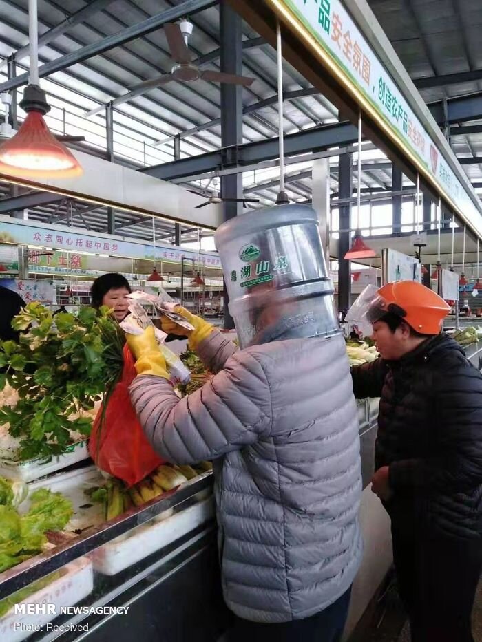 ماسک های عجیب چینی‌ها برای مقابله با کرونا