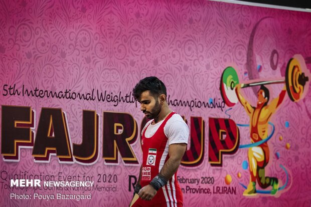 Iran, Indonesia gold-winners of Fajr Cup’s first day