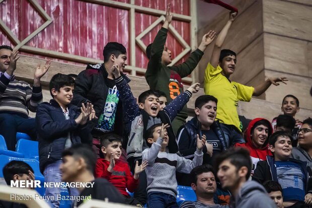 First day of International Fajr Cup in N Iran