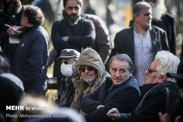 Funeral procession of veteran actor Valiyollah Shirandami
