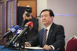 Tehran, Beijing standing together in difficulties: Chinese envoy