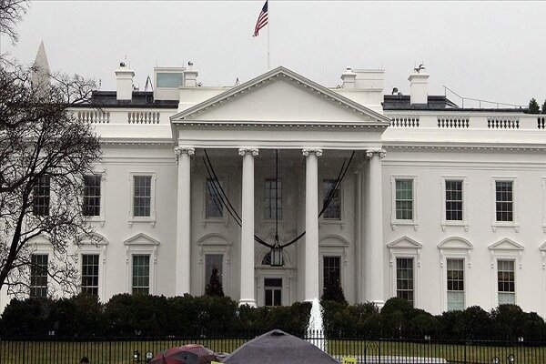 Beyaz Saray'da koronavirüs paniği büyüyor!