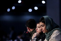 سوگل خلیق و ریحانه رضی در «گزارش لیر»