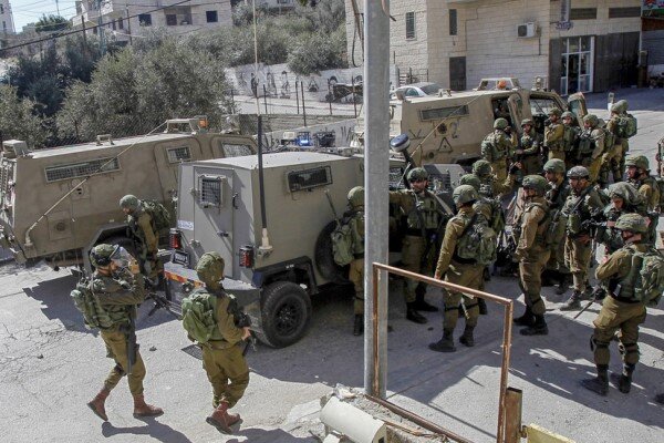 اسرائیلی فوجیوں نے ایک فلسطینی کو گولی مار کر شہید کردیا