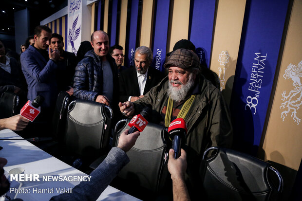 حاشیه های هفتمین روز از سی و هشتمین جشنواره فیلم فجر