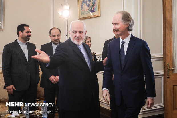 Zarif, Pedersen meet inTehran