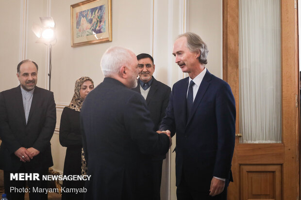 Zarif, Pedersen meet inTehran