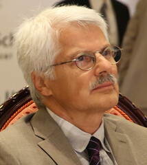 djavad salehi-isfahani