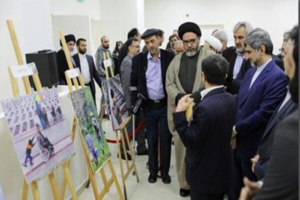 نمایشگاه عکس جانبازان هنرمند در لبنان افتتاح شد
