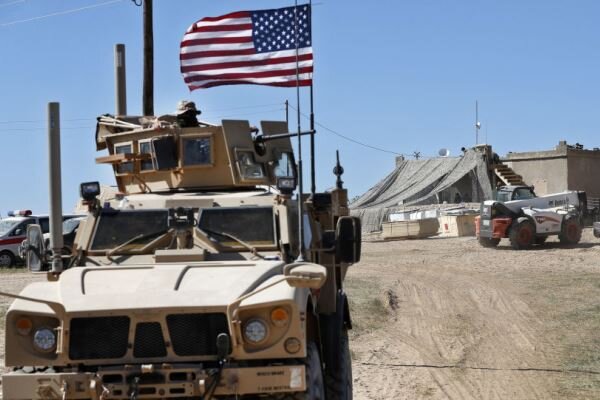 Suriye'de ABD üssü saldırıya uğradı