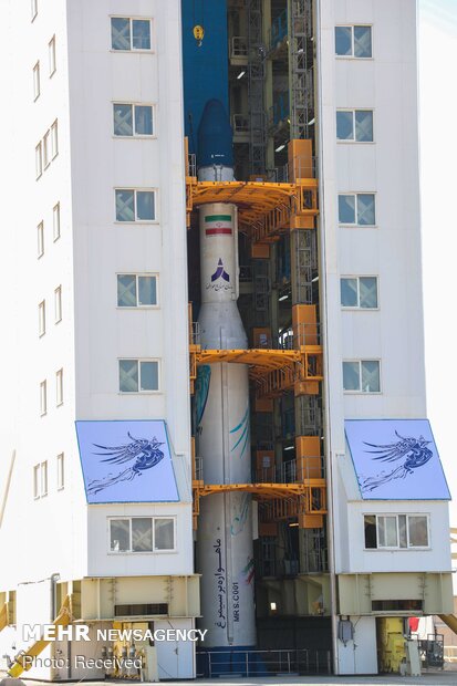 Launching Zafar with Simorgh satellite carrier