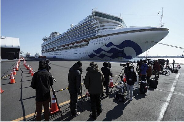 Karantina gemisindeki yolcu, ikinci kez kronavirüse yakalandı