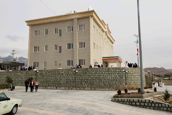 طرح توسعه دو واحد دانشگاهی در شهرستان آبیک افتتاح شد