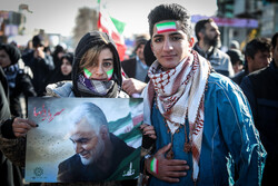 تقدیر ستاد دهه فجر استان تهران از حضور مردم در راهپیمایی ۲۲ بهمن